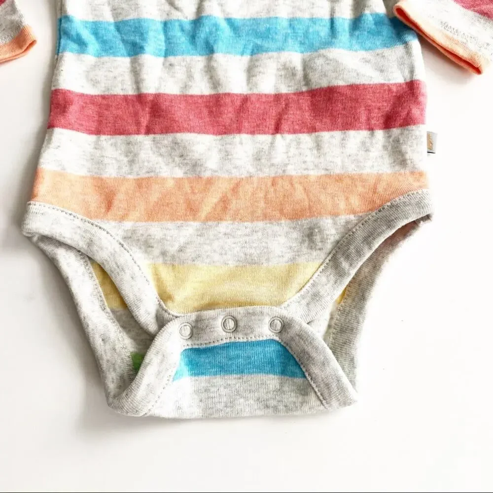 Baby Gap Onesie Sz 3-6 m Striped Unisex Baby Onesie